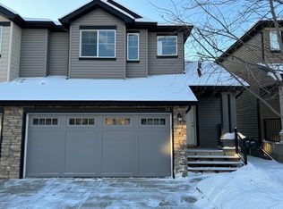 6835 Speaker Vis NW #24, Edmonton, AB T6R0S6