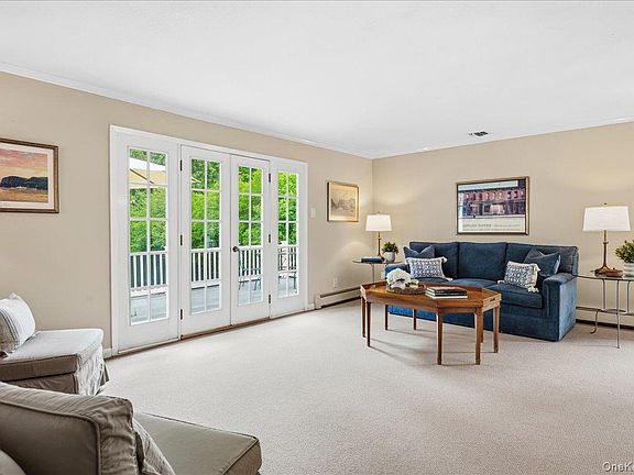 5th image of 280 Maple Road