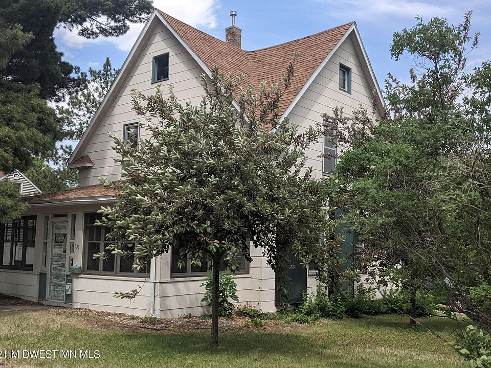 1st image of 321 Curry Ave