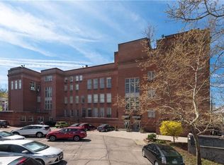 2043 Random Rd APT 110, Cleveland, OH 44106