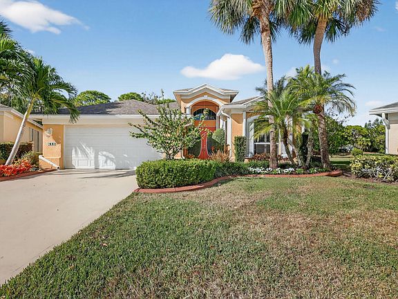 2nd image of 645 NW Venetto Court