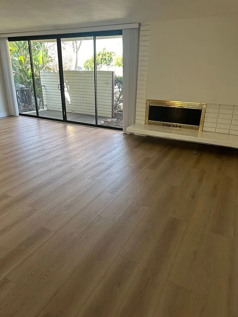 p7700 — Photo 3