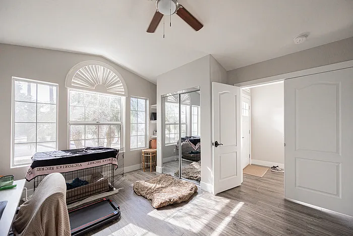 904 S Dolphin Dr — Photo 17