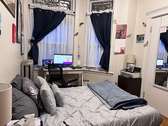 5th image of 204A Hemenway St #1