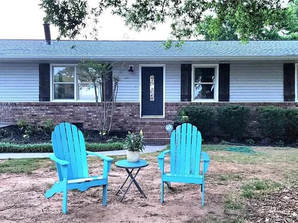 319 Mustang Dr, Dallas, GA 30157