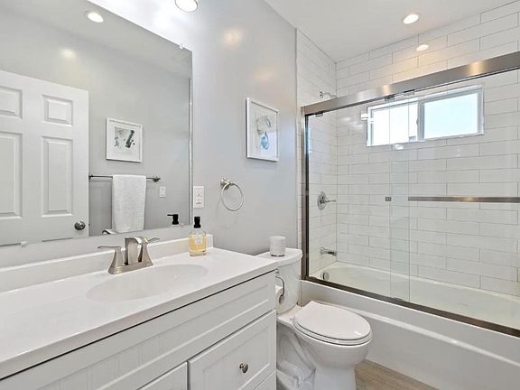 3rd image of 354 Idora Avenue