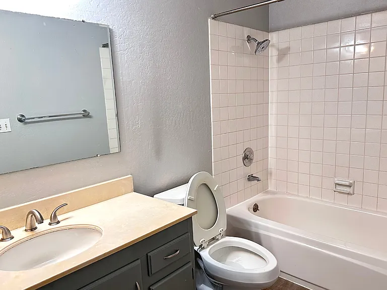 14507 NE 7th Pl #3 — Photo 20