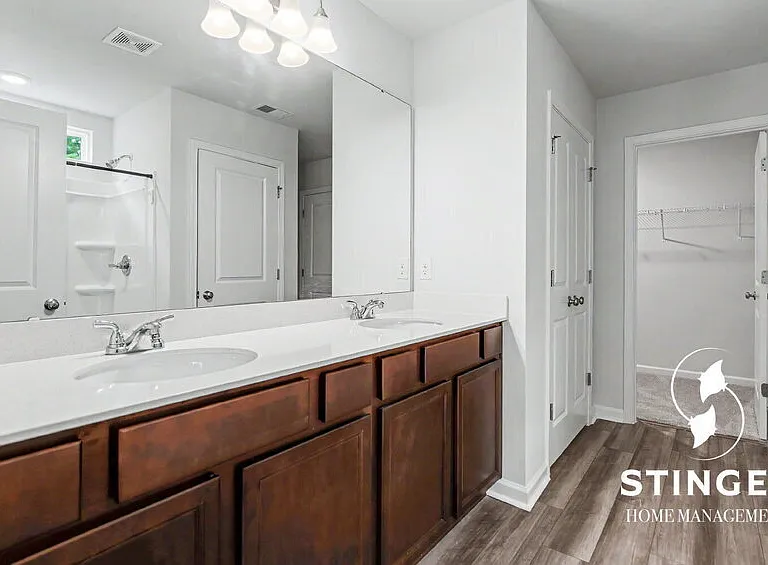 123 Chestnut St — Photo 18