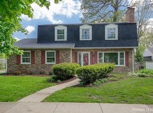 785 Duane St, Glen Ellyn, IL