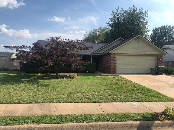 2nd image of 4247 W Cheyenne Dr