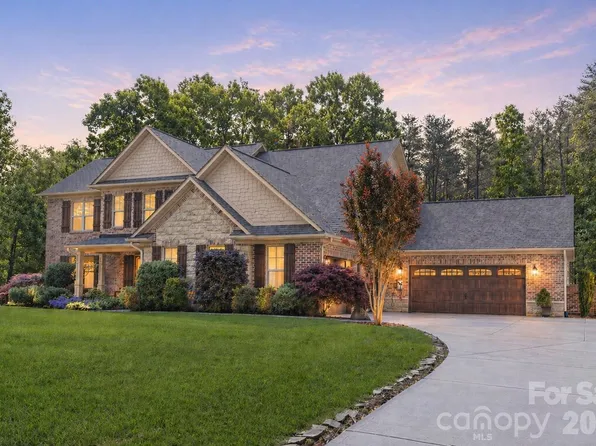 7377 Bay Cove Ct, Denver, NC 28037