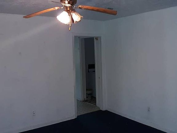 4th image of 6370 Restlawn Dr