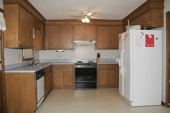 2nd image of 310 Honors Ct