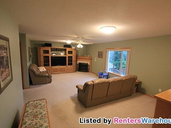 5th image of 22595 Elston Ct