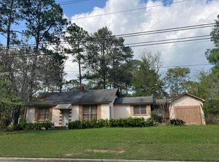 511 20th St W, Tifton, GA 31794