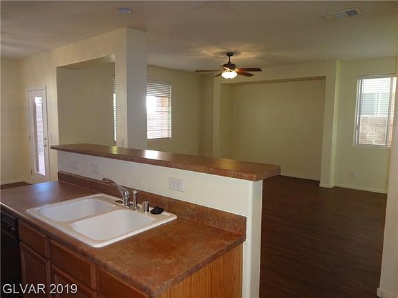 4th image of 9246 Cabin Cove Ave