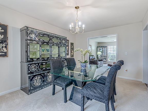 5th image of 9633 Kestevan Ct