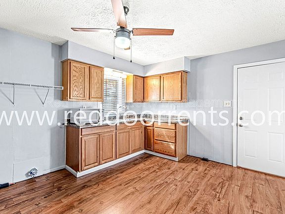 2nd image of 1449 S Leland Ave