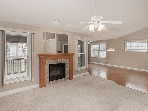 3rd image of 801 Hartz Ct #0
