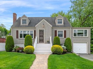 24 Muriel Rd, Swampscott, MA 01907