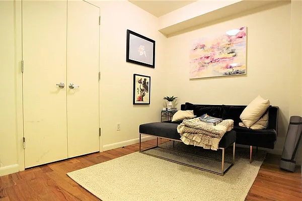 Rented by Metropolitan Property Group | media 4