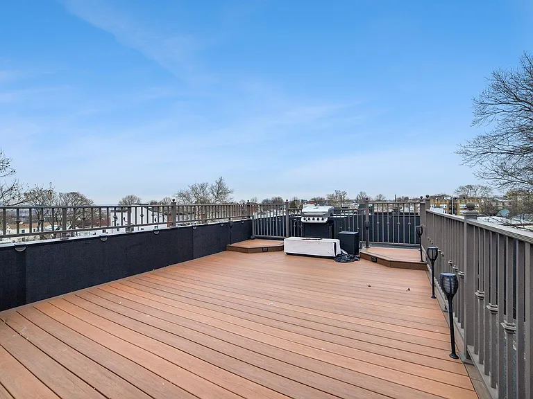 46 Carlton Ave #B — Photo 26