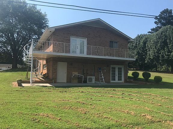 3rd image of 3187 Corkie Dr