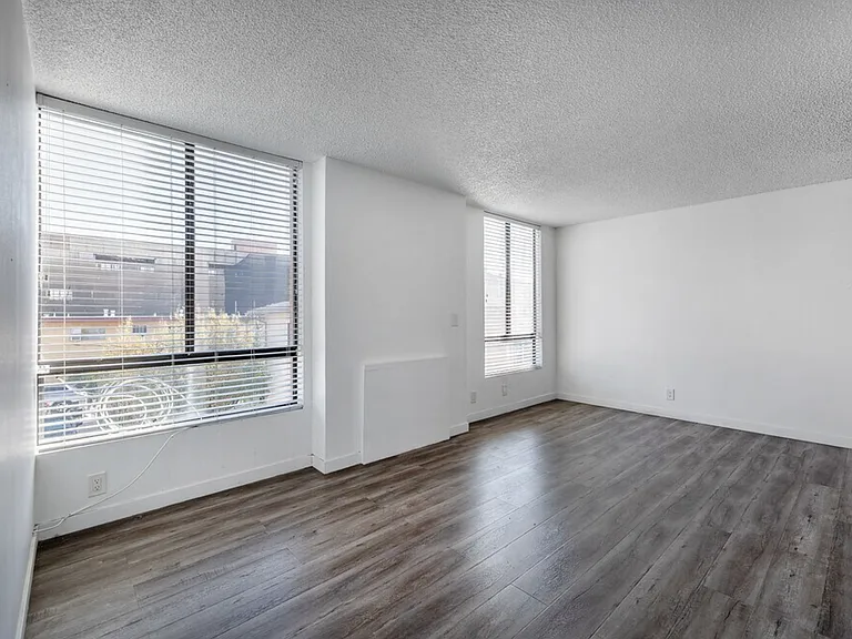 Virginia Plaza LLC — Photo 9