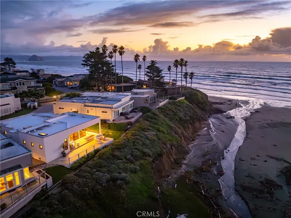 3086 Studio Dr, Cayucos, CA 93430