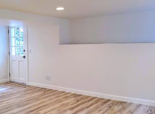 1827 N 54th St, Seattle, WA 98103