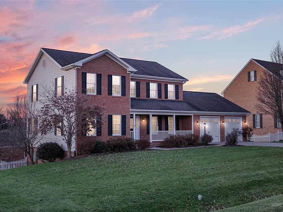 1st image of 1765 Broadridge Dr