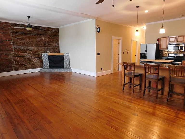 216B Middle St — Photo 34