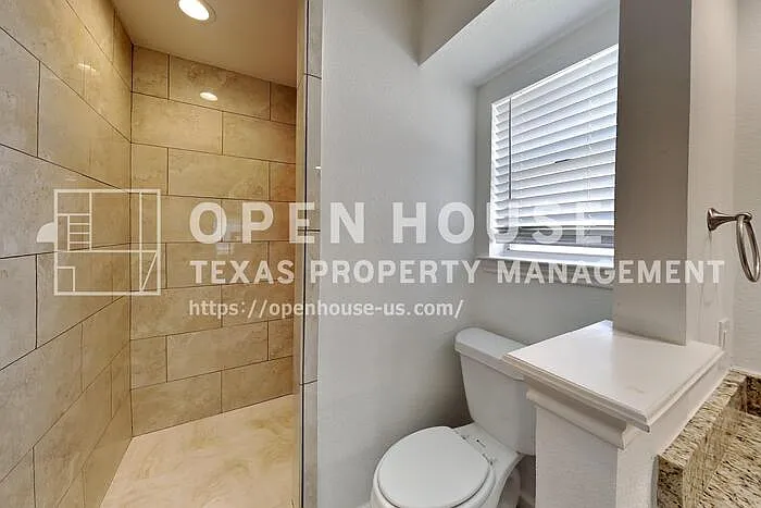 810 Rivercrest Blvd — Photo 11