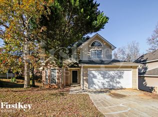 852 Shore Dr, Lithonia, GA 30058