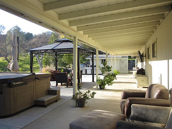 2nd image of 30762 Roaring River Dr