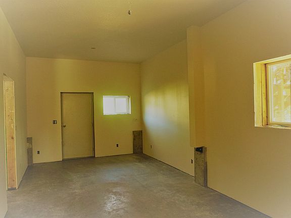 office space w/full bath