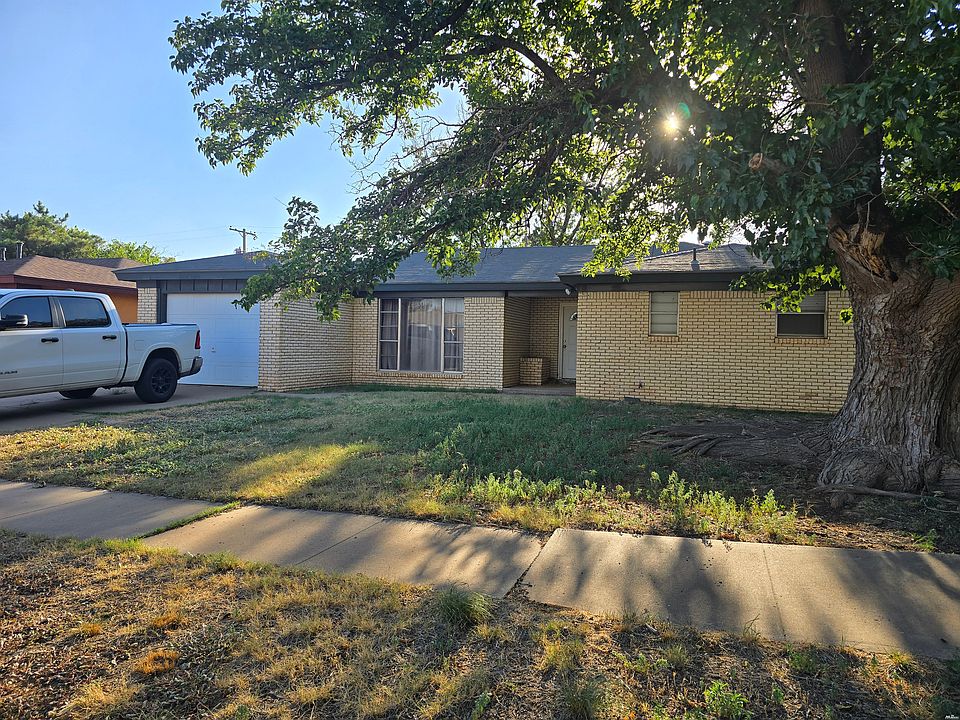 1st image of 428 Sandy Ln