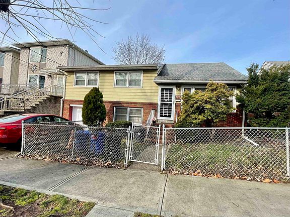 2nd image of 179-181 Liberty Ave