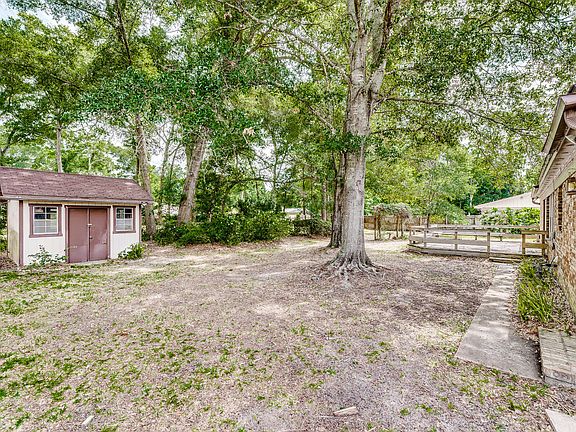 4th image of 13853 Spanish Point Dr