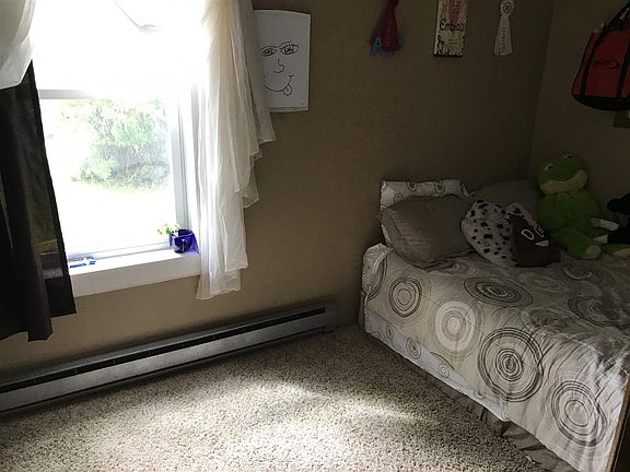 4th image of 207 Bennett St