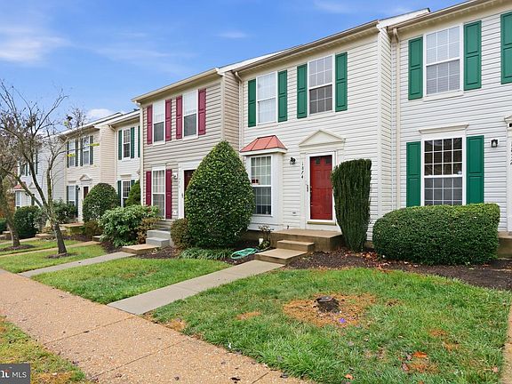 2nd image of 1874 Tiger Lily Cir