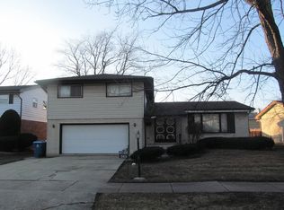 15924 Avalon Ave, South Holland, IL 60473