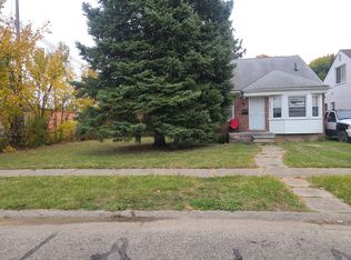 8684 Plainview Ave, Detroit, MI 48228
