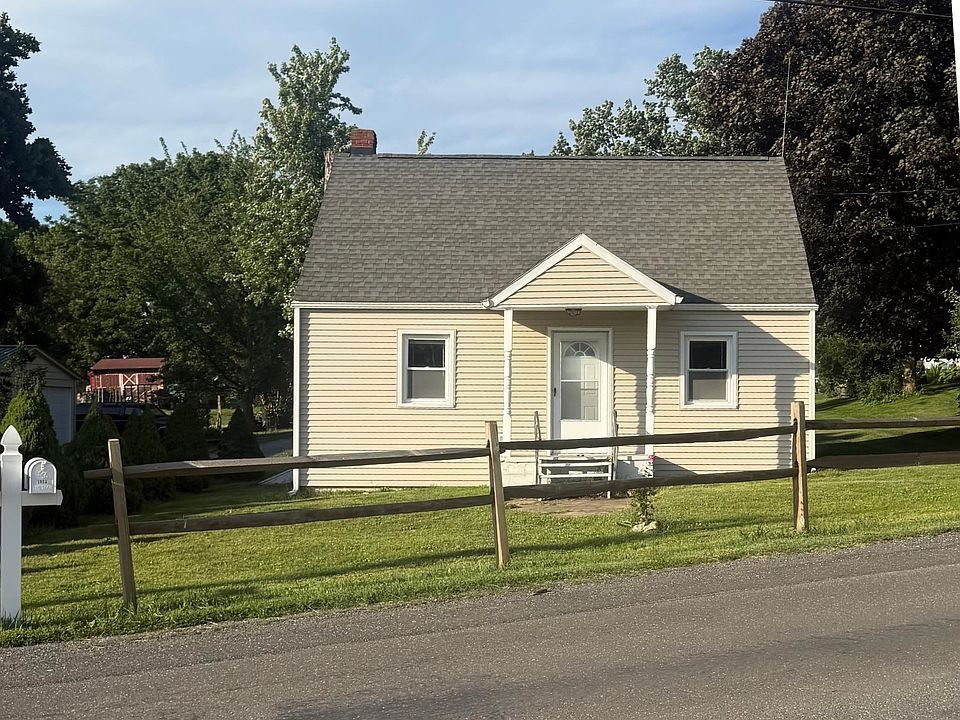 1st image of 2975 Vickie Ln
