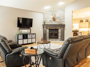 3 Rufford Ln, Bella Vista, AR 72714