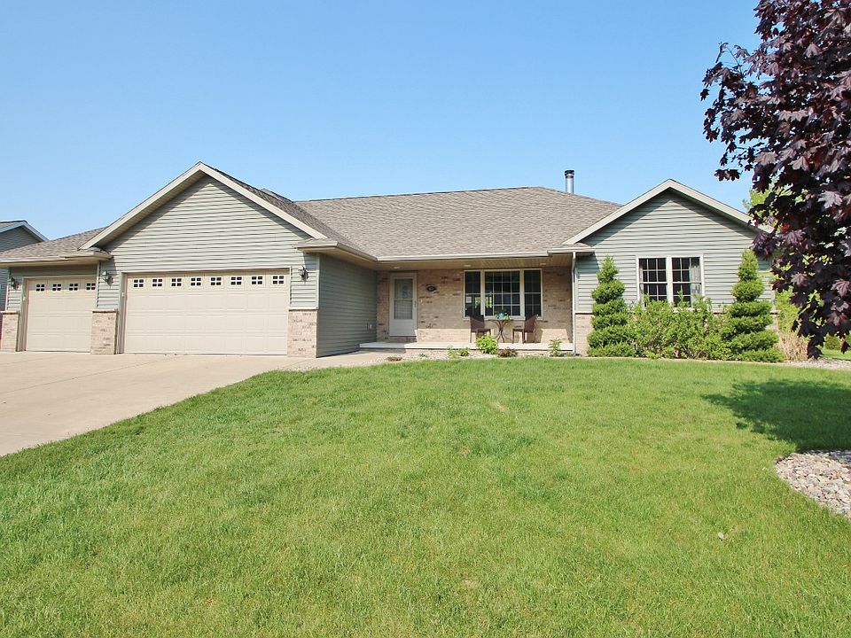 1st image of 831 Canterbury Castle Ln