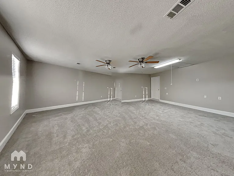 3000 Tudor Dr — Photo 3