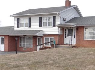 12121 Williamsport Pike, Greencastle, PA 17225