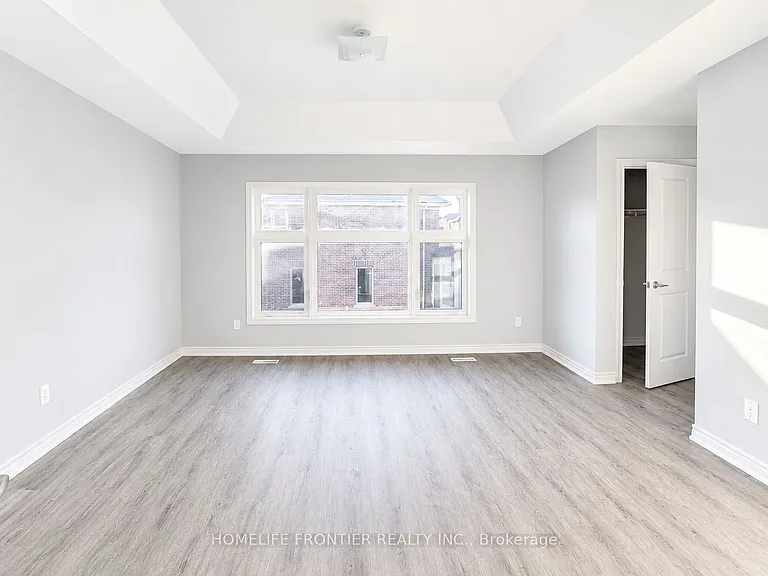 49 Ainslie Hill Cres — Photo 14