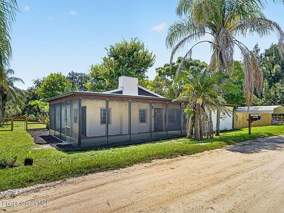3rd image of 3575 Carter Rd
